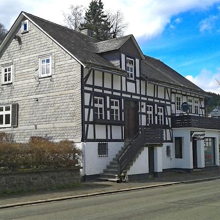 Cozy Holiday Home With Wifi In Hochsauerland Elpe Exterior foto